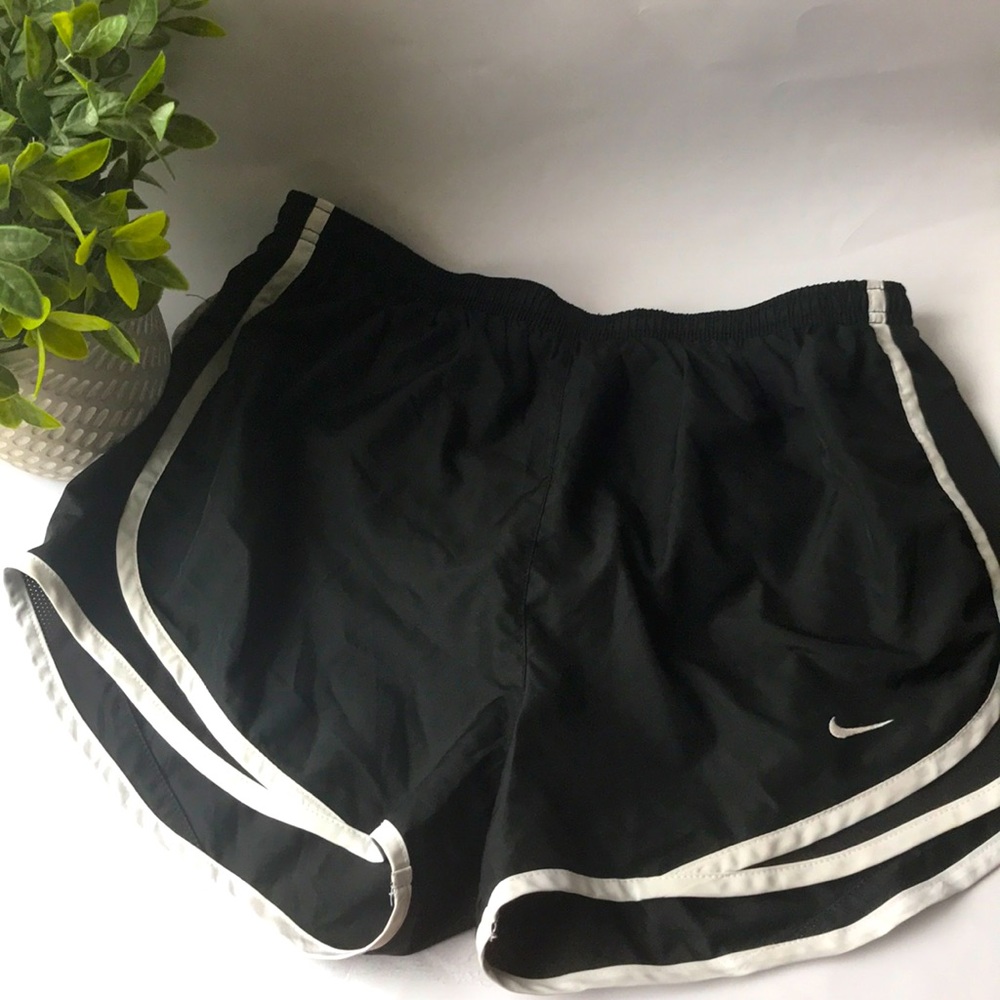 Nike Black Dry Tempo Shorts